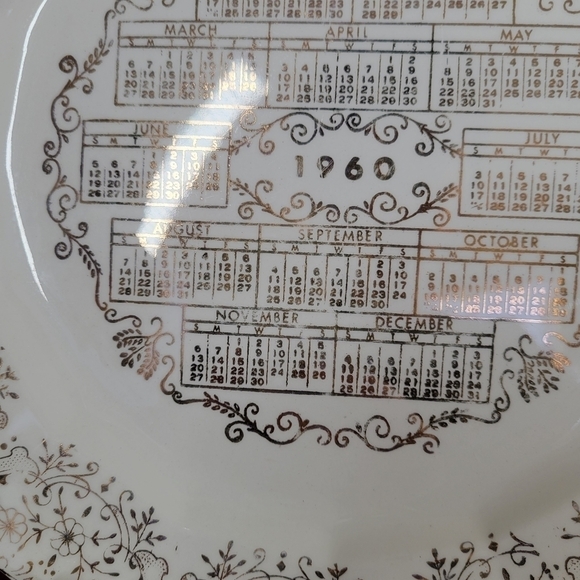 Vtg Harkerware 1960s Calendar‎ Souvenir Plate Gold White Made In USA Collectible - Picture 2 of 11